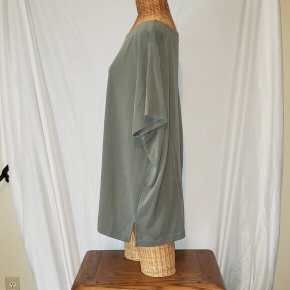 Ladies CHEROKEE Plus Size Short Sleeve Tee Shirt in Olive Green - 3 to 4X - Picture 2 of 4